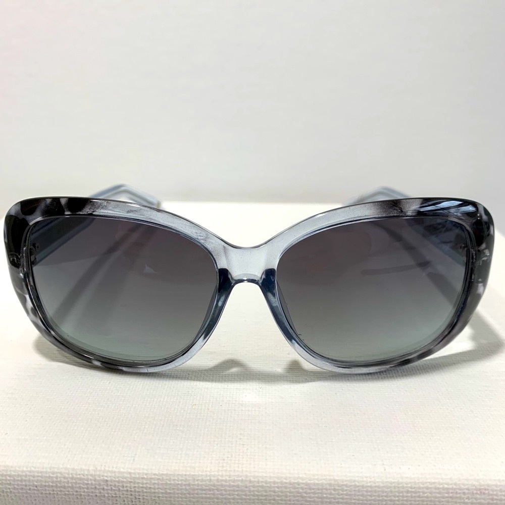 Nine West clear and brown oversized sunglasses